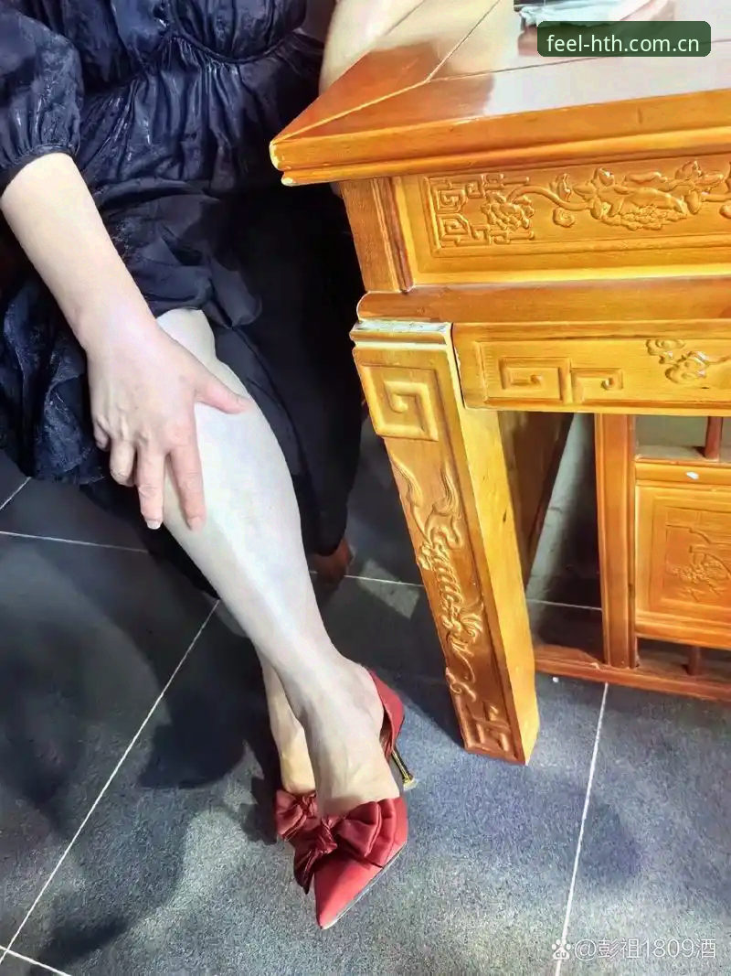 华体会比赛对比评测 揭秘华体会比赛对比评测:那些画面背后,藏着你没注意到的细节